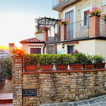 Bed & Breakfast La Casa Al Piccolo Borgo *