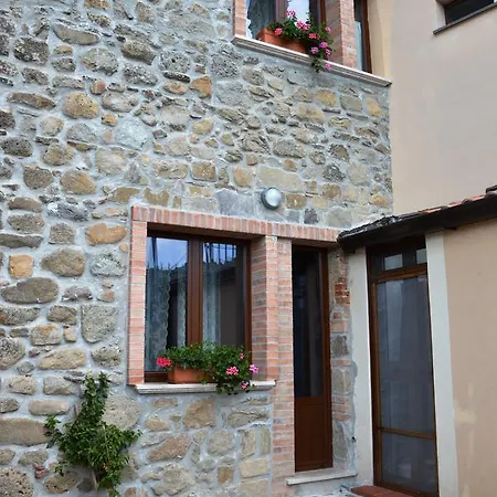 Bed & Breakfast La Casa Al Piccolo Borgo *